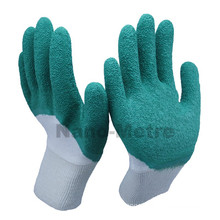 NMSAFETY utility scaffold latex gloves with lnterlock liner